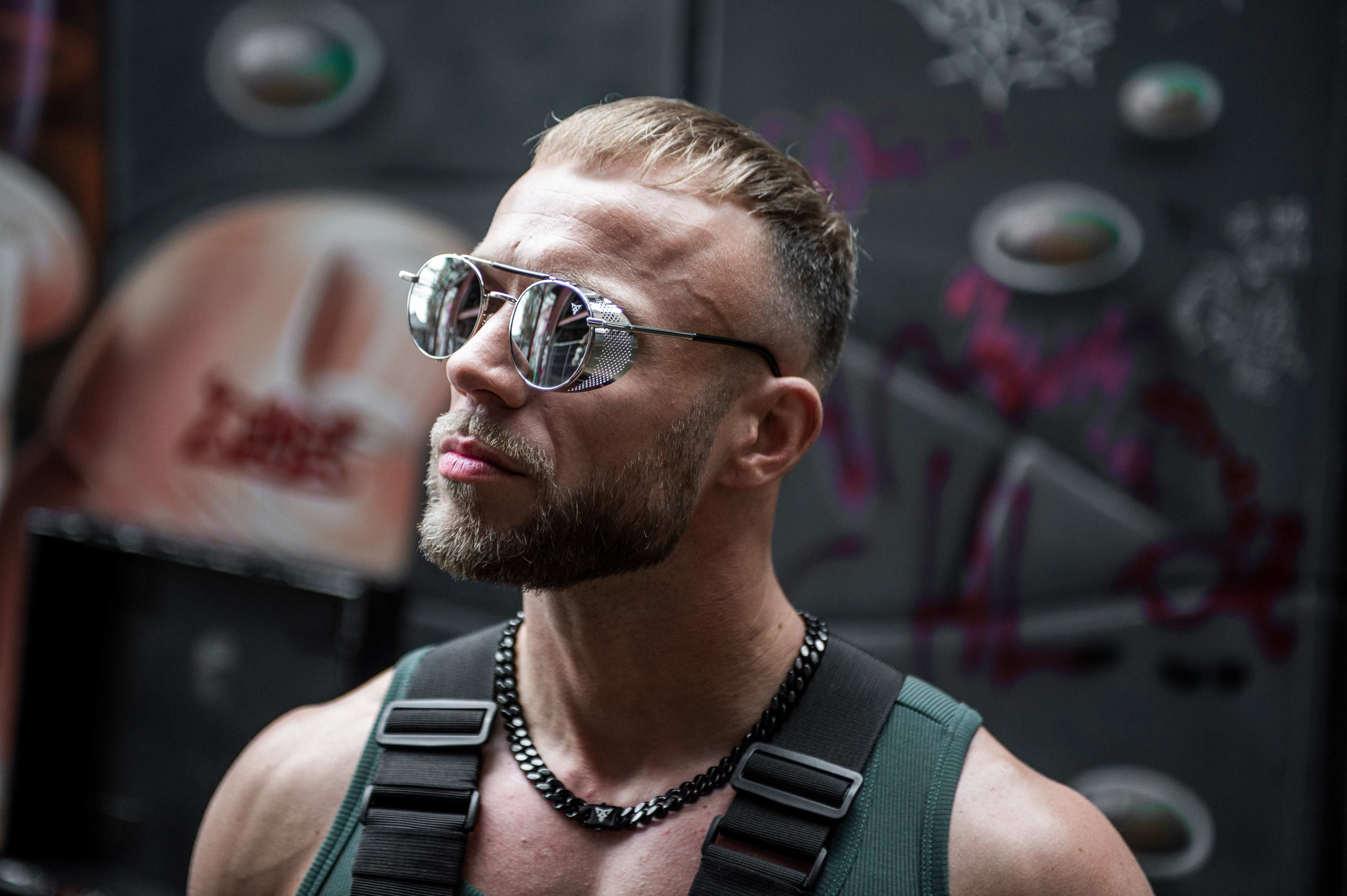 zilveren rave zonnebril 'Dimensio' techno festival model