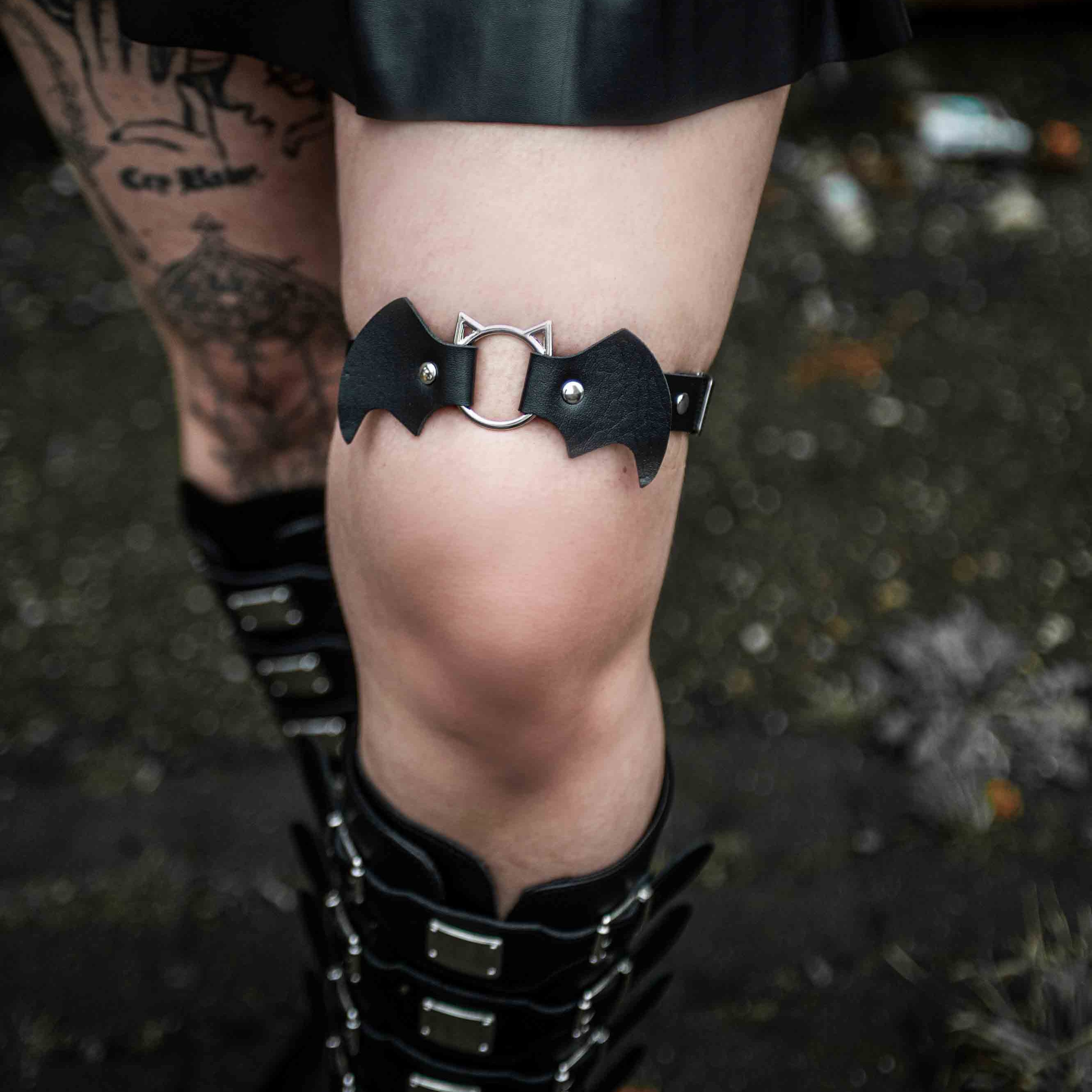 rave beenharnas PU-leer vleermuis model