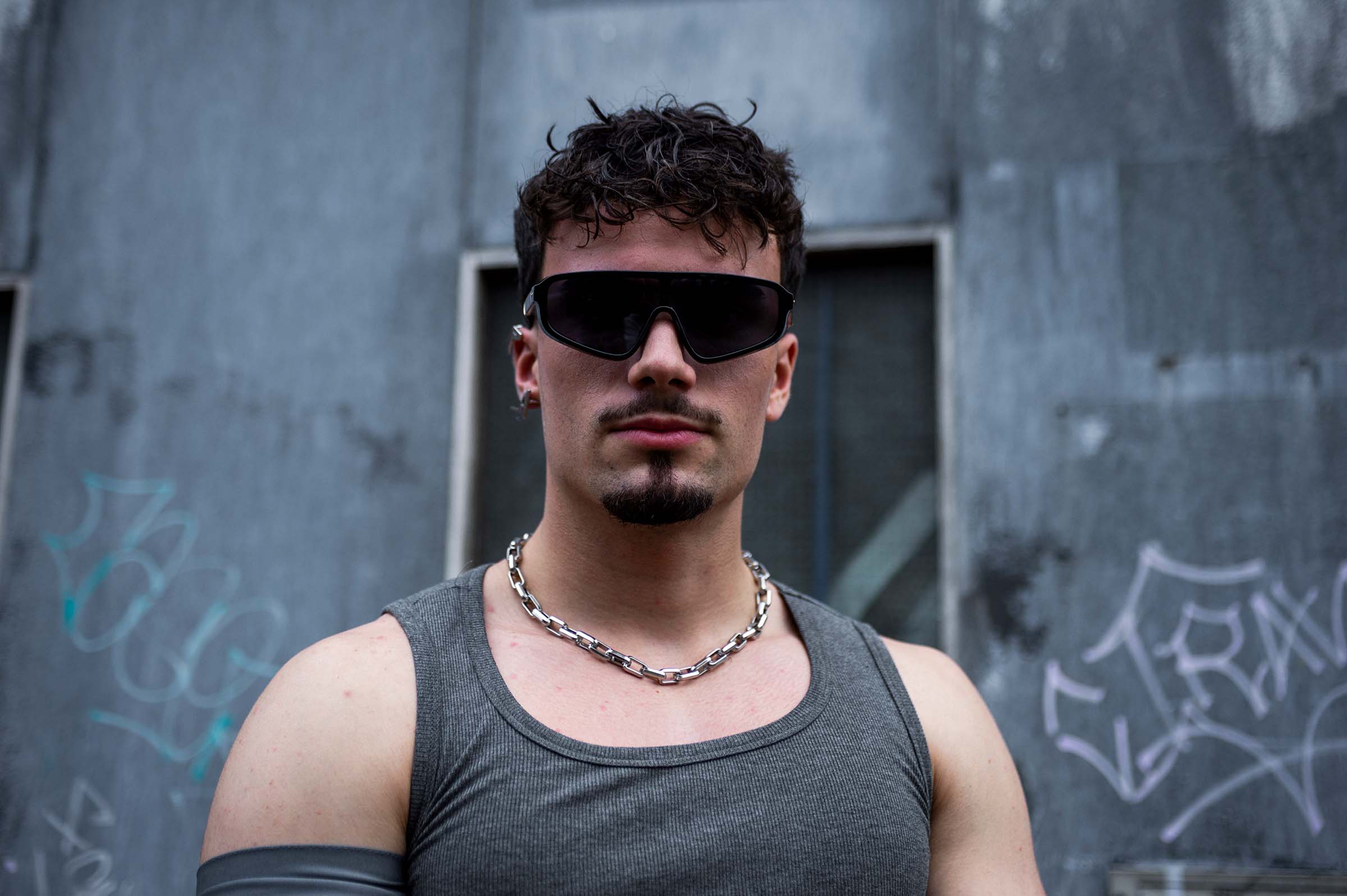 Zwarte rave bril 'Virtus' techno festival model