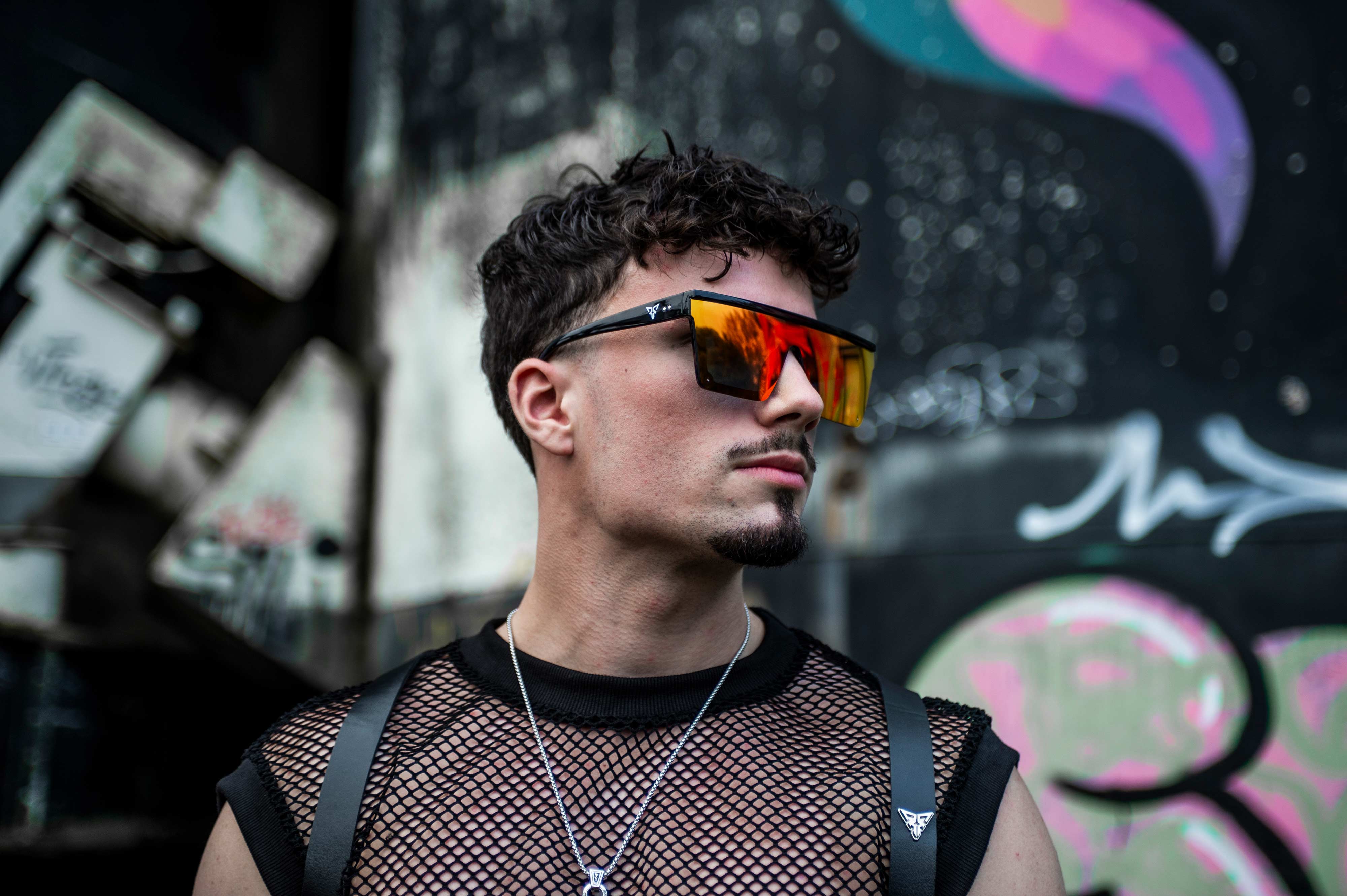 Paarse rave zonnebril spiegelglas 'Nova' festival model