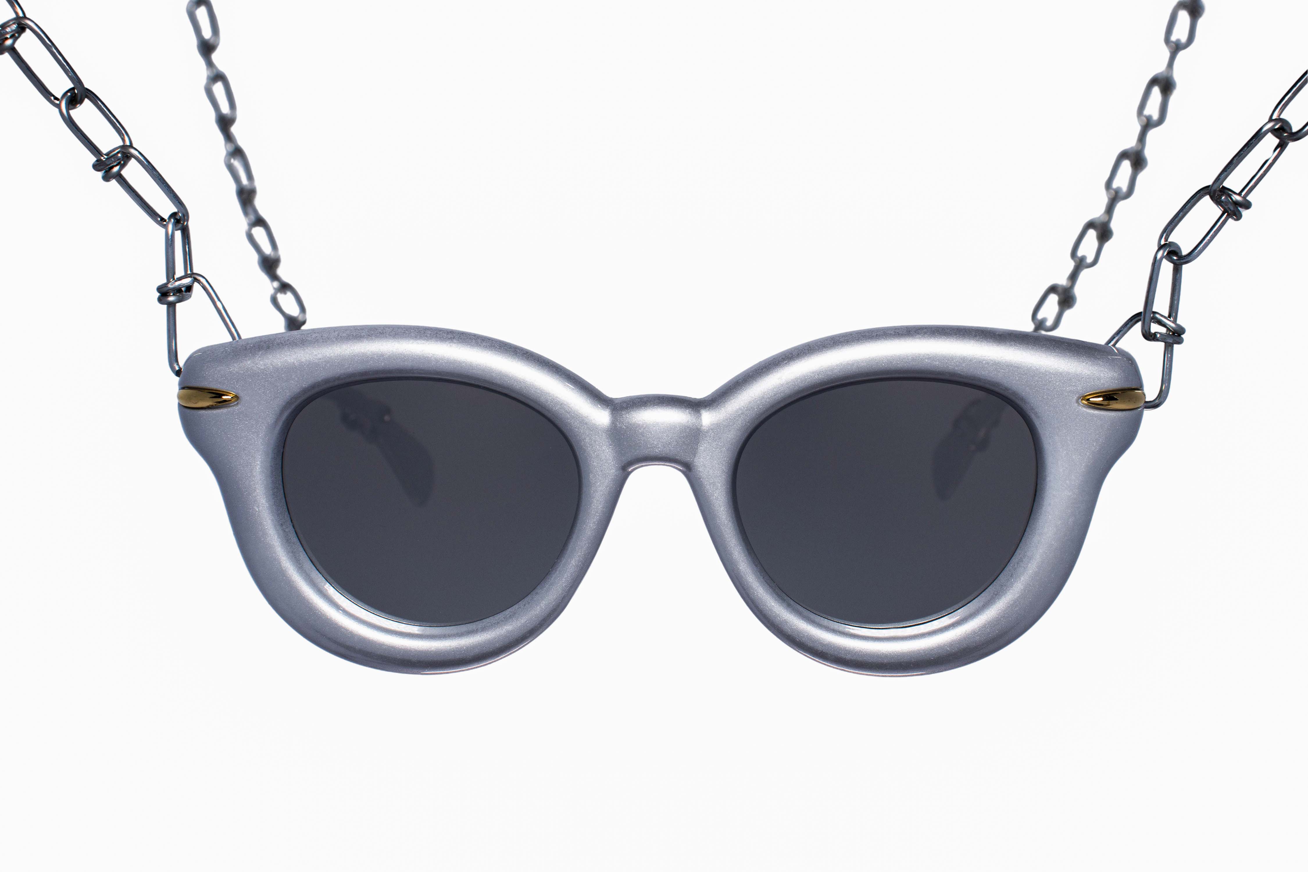 zilveren rave bril voor festivals 'Amara' voorkant