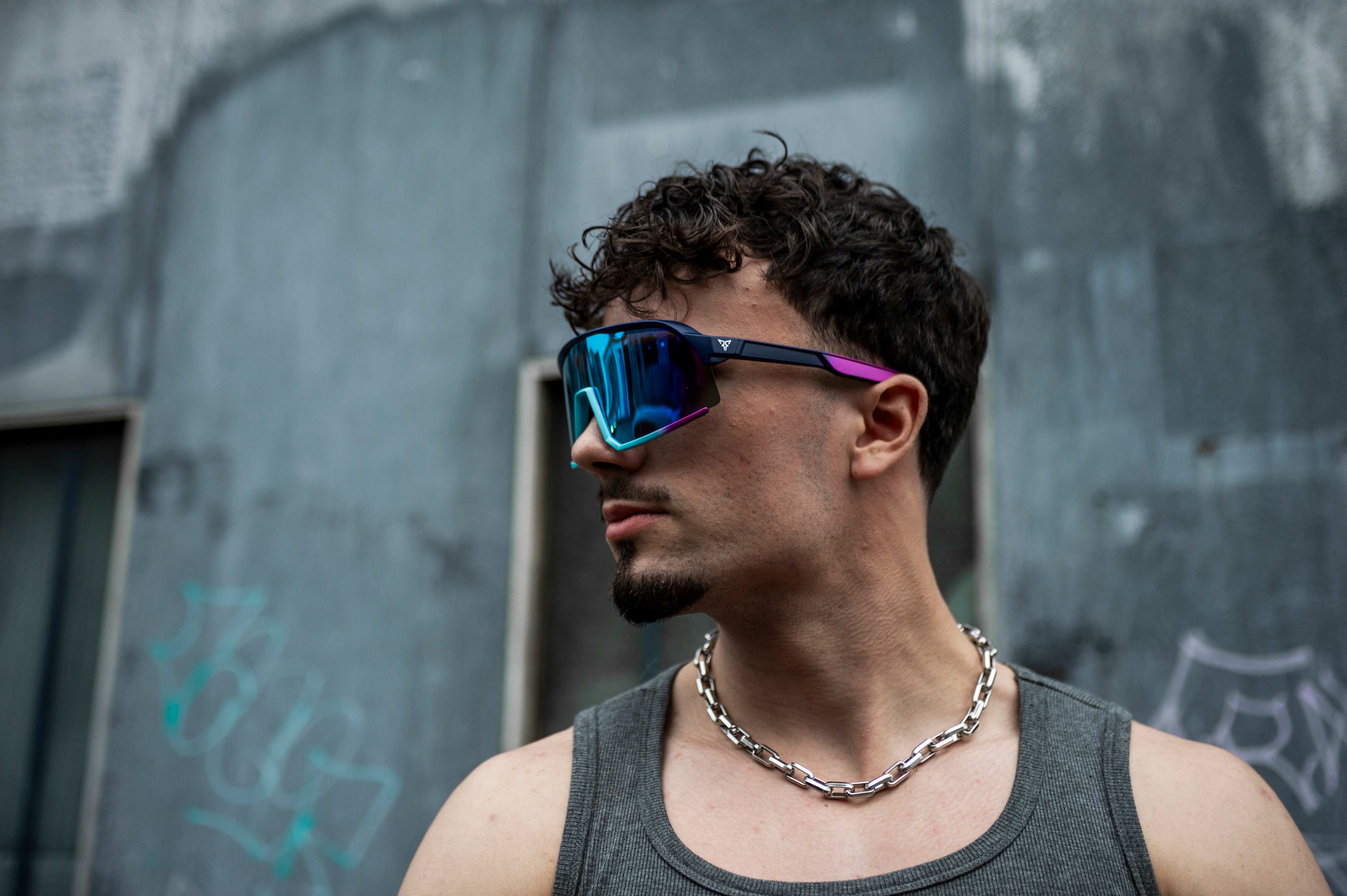 male raver blue techno sunglasses glacies side ski
