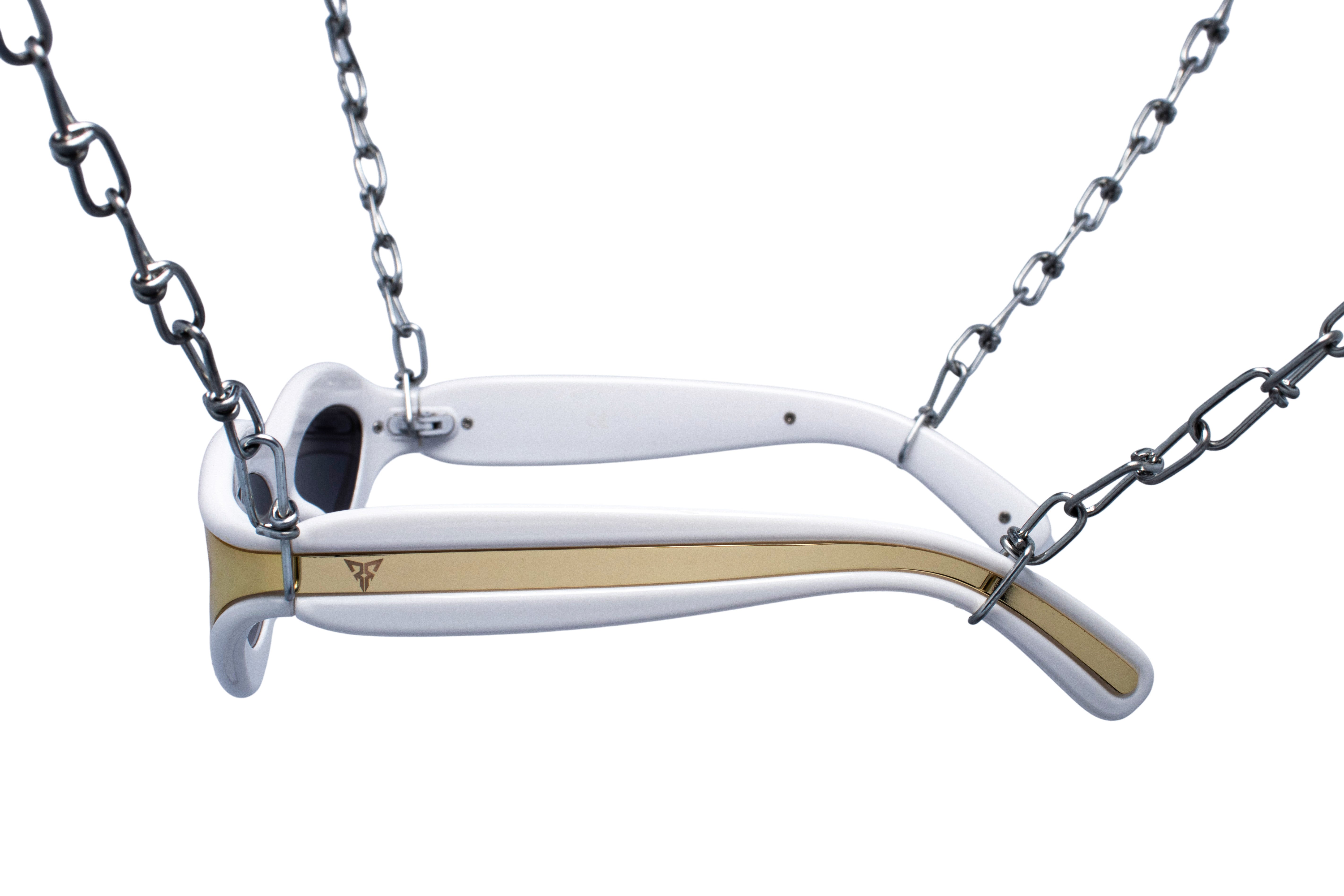 witte rave bril met gouden details voor festival zijkant